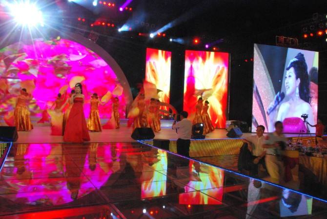 專業(yè)的演藝公司在活動中體現(xiàn)出來